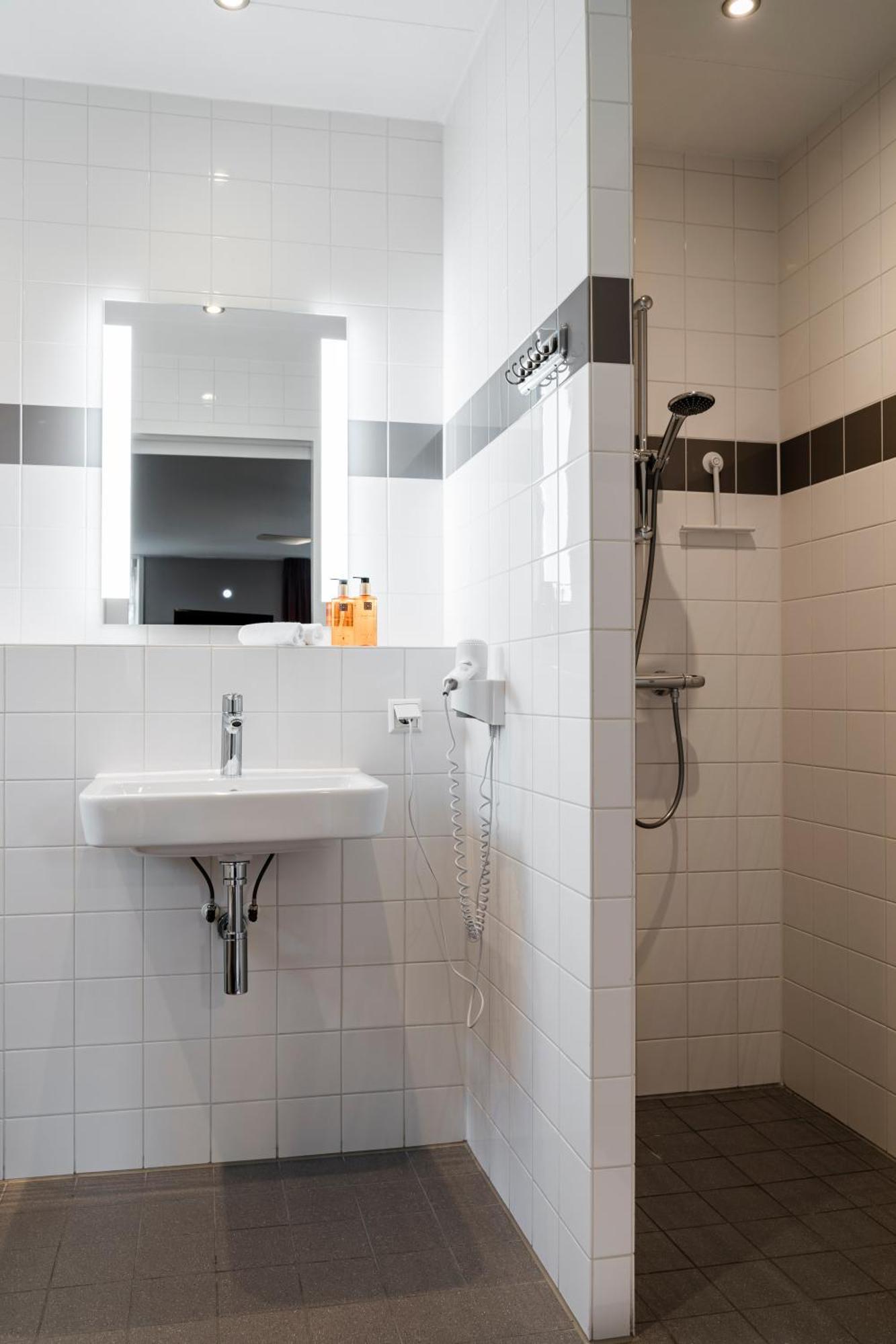 De Logerie Bed & Breakfast Enkhuizen Ngoại thất bức ảnh